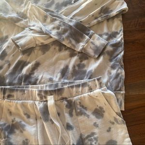 Caution To The Wind Hoodie & Sweat Set